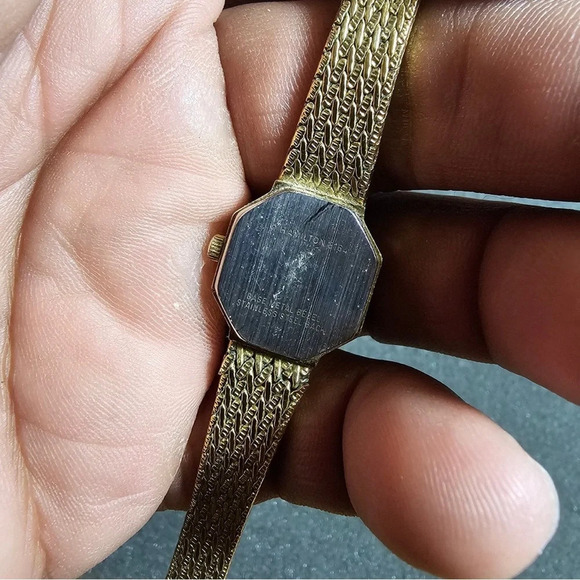 Hamilton Saville Swiss Quartz Watch Gold Tone 8164 Not Working For Parts/repair - Picture 5 of 7